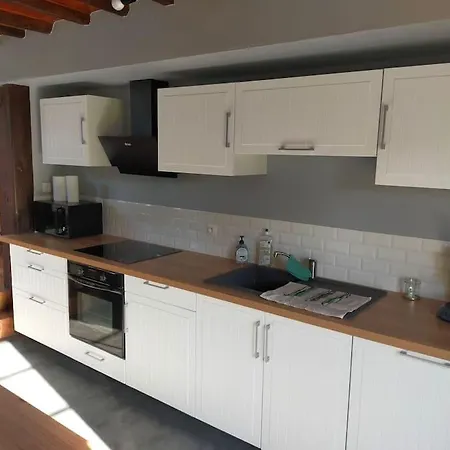 Longere 10 Personnes Tatil Evi